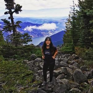 Meet your Posher, Mikhayla